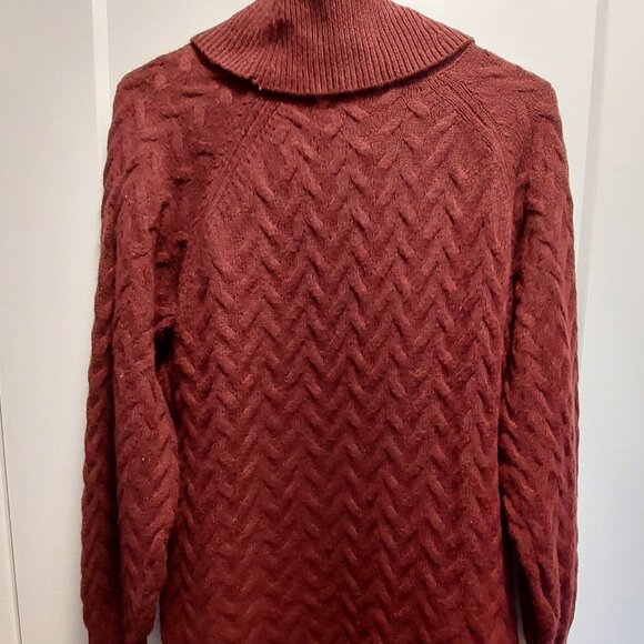 ST. JOHN'S BAY Women's Chevron Design Cowl Neck L/S Sweater - Burgundy - SML - Picture 3 of 11